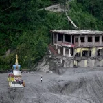 Nepal: बाढ़ के कारण अब तक हो चुकी है 919 लोगों की मौत, इतने हजार है लापता